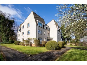 Robshill Court, Capelrig Road, Newton Mearns, G77 6UG