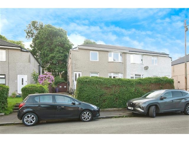 3 bedroom flat  for sale Cathcart