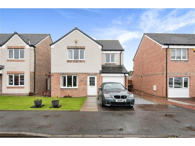 4 bedroom detached house for sale Priesthill