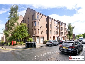 Upper Craigs, Stirling Town, Stirling, FK8 2DT