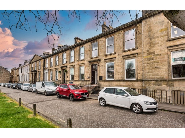 2 bedroom flat  for sale Carriagehill