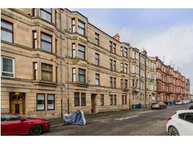 Flat 2/2, 16 Clarence Street, Paisley, PA1 1PU