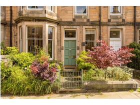 38 Marchmont Crescent, Marchmont, EH9 1HG