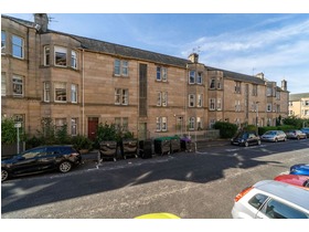 45/1 Learmonth Grove, Comely Bank, EH4 1BX