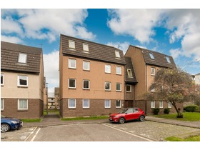 10/2 Ettrickdale Place, Stockbridge, EH3 5JN