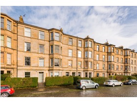 100/7 Thirlestane Road, Marchmont, EH9 1AS