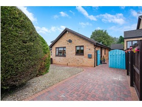 Linacre Drive, Sandyhills, G32 0EH