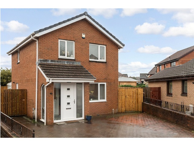3 bedroom detached house for sale Priesthill