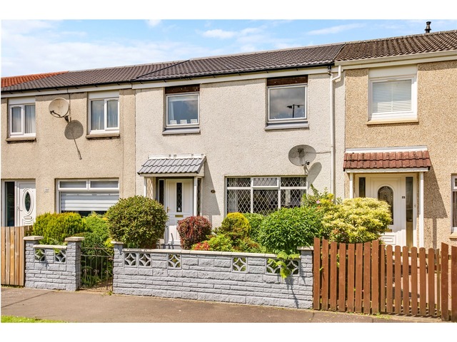 3 bedroom terraced house for sale Stepps