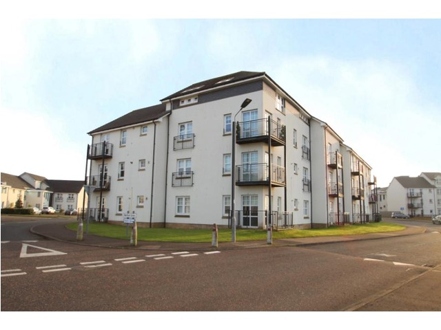 2 Bedroom Flat For Sale Ayrshire North Ka12 8pr