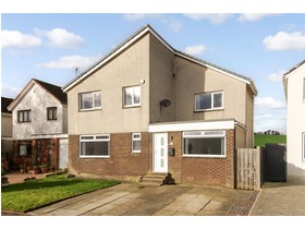 Smeaton Avenue, Torrance, G64 4BG