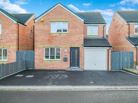 Beckett Drive, Muirhead, G69 9FL