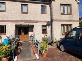 4 Newton Court, First Floor Flat, Millport, KA28 0AT