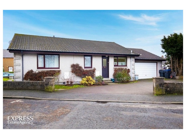 3 Bedroom Bungalow For Sale Arduthie Road Stonehaven Aberdeenshire