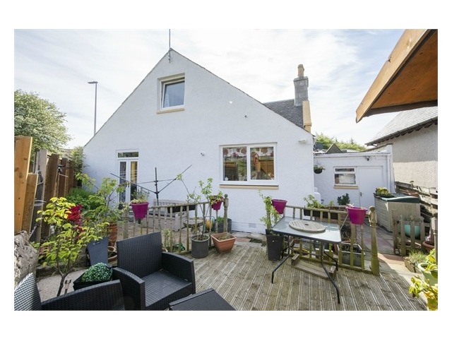 Find 3 Bedroom Properties For Sale In Aberdeen Zoopla