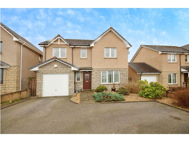4 bedroom detached house for sale Drimmies