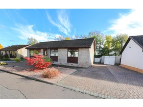 Dunstaffnage Place, Glenrothes, KY7 4QQ