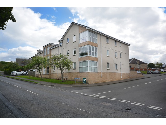 1 bedroom part-furnished flat to rent Laurieston