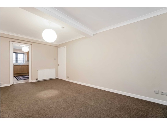 2 bedroom flat for sale, High Street, Johnstone, Renfrewshire, PA5 8QG ...