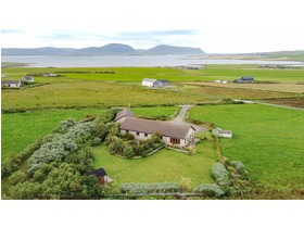 Hilltop , Orkney Islands, KW16 3EZ