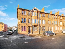 Cumbernauld Road, Riddrie, G33 2EW