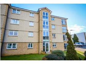 Newlands Court, Bathgate, EH48 2GD