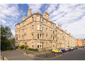 Montpelier Park, Bruntsfield, EH10 4NQ