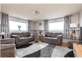 Pennywell Gardens, Muirhouse, EH4 4TF