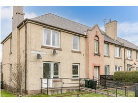 67/4 Boswall Parkway, Trinity (Edinburgh North), EH5 2PP