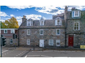 The Square, Grantown-on-Spey, PH26 3HF