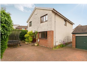 Pitdinnie Place, Cairneyhill, Dunfermline, KY12 8RD