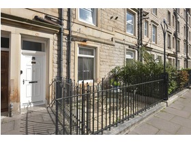 Iona Street, Easter Road, EH6 8RP