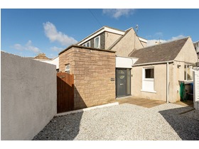 West Path, Carnoustie, DD7 7BY