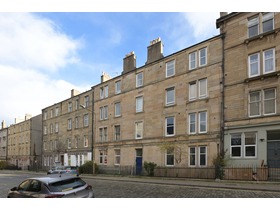 Dickson Street, Leith, EH6 8RL