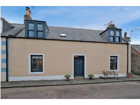 Seatown, Cullen, Buckie, AB56 4SL