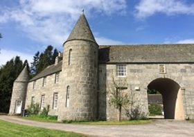 Coach House Apartment, Castle Fraser, Sauchen, Inverurie, AB51 7LD