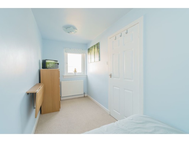 3 Bedroom House To Let In North East Cumberland Street