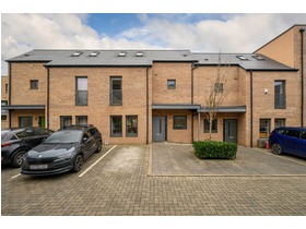 29 Lawrie Reilly Place, Abbeyhill, EH7 5EU