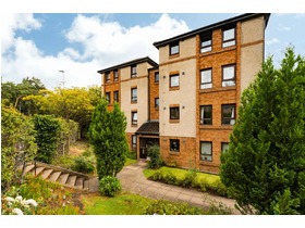 93/10 Liberton Gardens, Gracemount, EH16 6ND