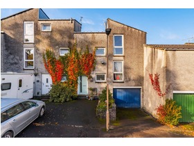 133 Craigmount Avenue North, Corstorphine, EH4 8BS