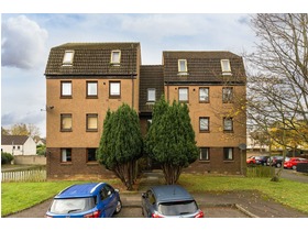 Stuart Crescent, Corstorphine, EH12 8XR