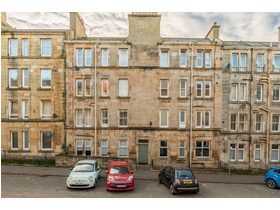 Wardlaw Place, Gorgie, EH11 1UE