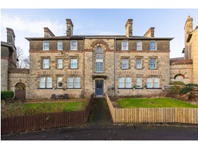 Northfield Gardens, Northfield (Edinburgh), EH8 7QG