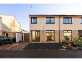 16 Cameron Toll Gardens, Craigmillar, EH16 4TG