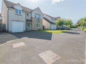 Meadow Bank, Alloa, FK10 2FD