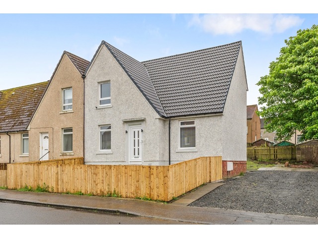 3 bedroom end-terraced house for sale Torphichen