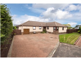 Westwood View, West Calder, EH55 8PY