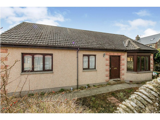 3 bedroom bungalow for sale, Land Street, Keith, Moray, AB55 5AW | £175,000