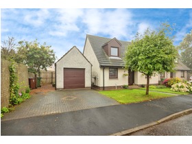 Mountfair Gardens, Tranent, EH33 1NZ