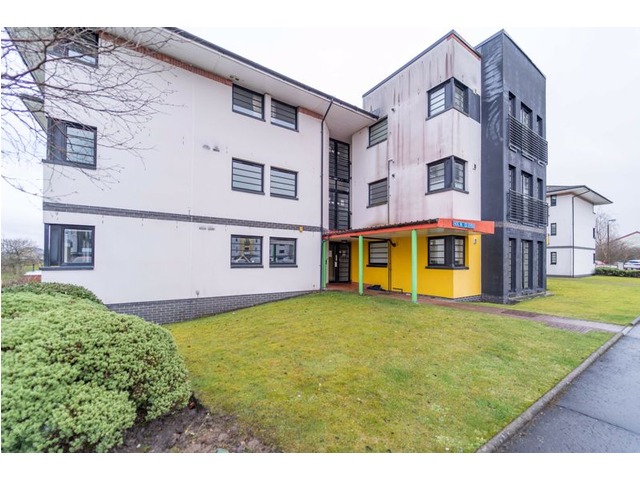 2 bedroom flat for sale, Whiteside Court, Bathgate, West Lothian, EH48 ...